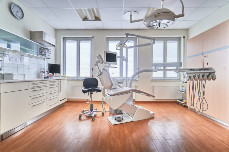 Behandlungsraum Zahnarzt